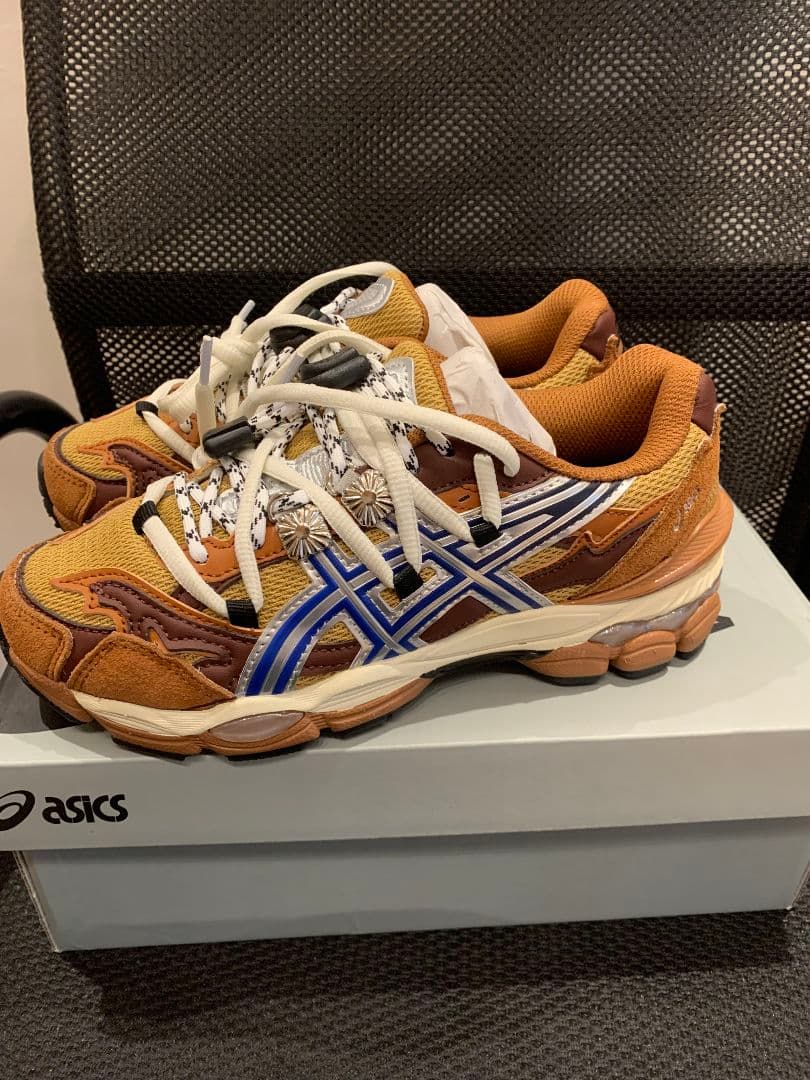 未使用✨ASICS×TOGA スニーカー 24cm ブラウン