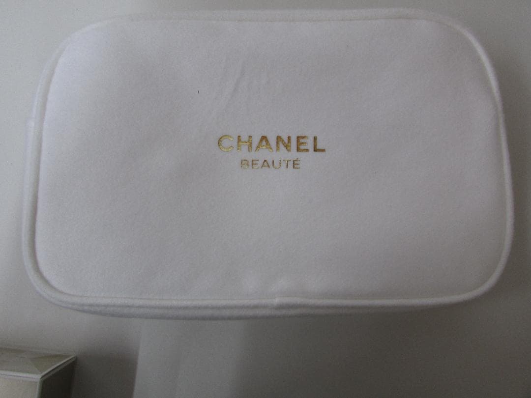 シャネル　ガブリエル　ボディローション　ヘアミスト　ポーチ付き　ギフトセット