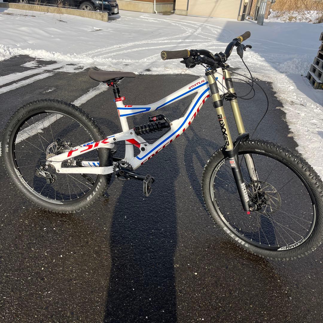 自転車本体 specialized status