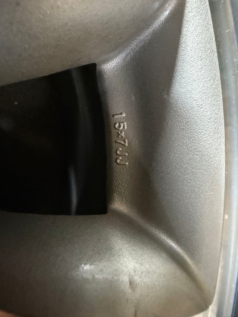 日産ダットサン純正ホイール１本　No.1