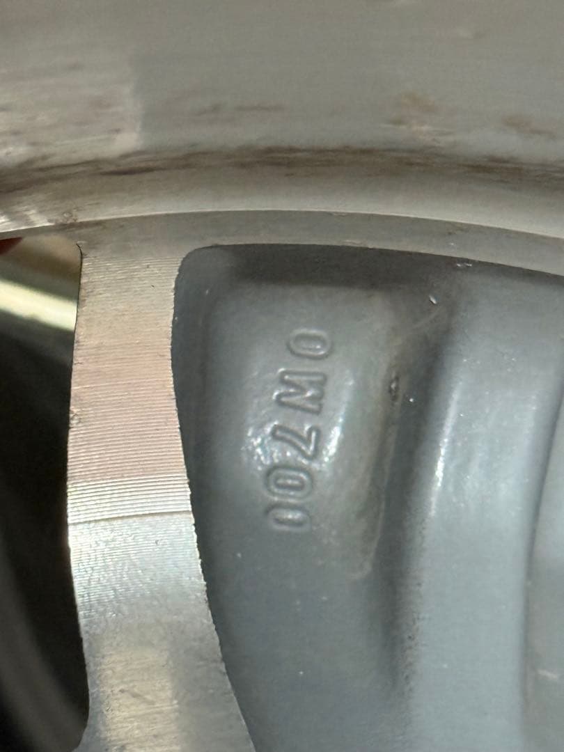 日産ダットサン純正ホイール１本　No.1