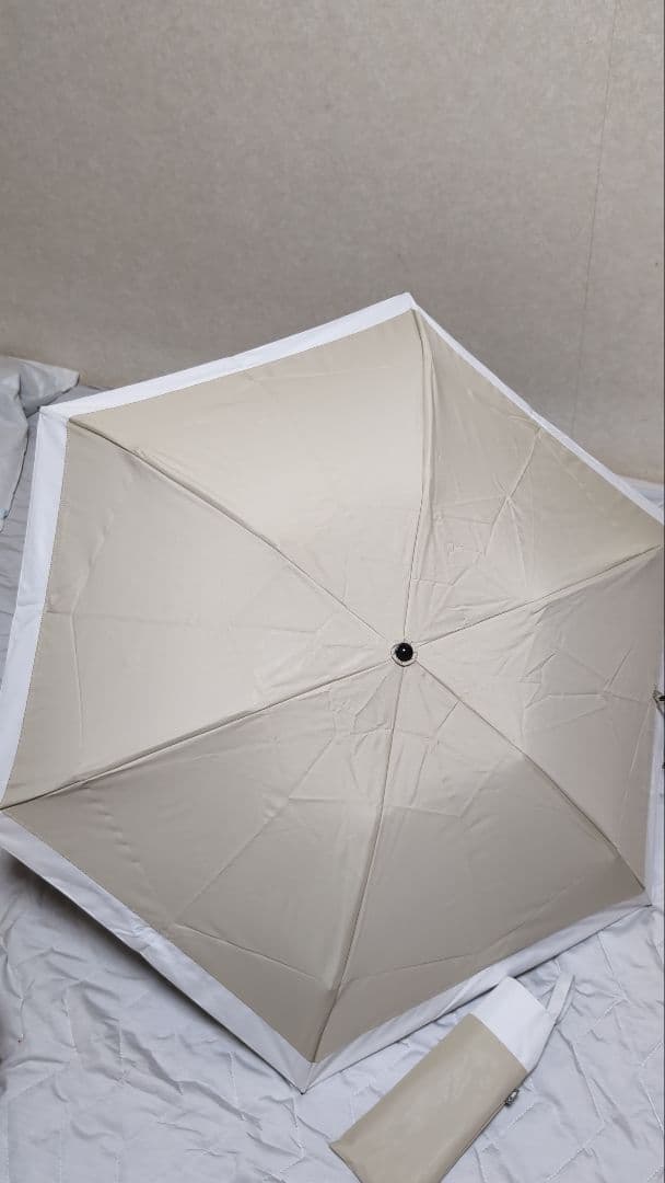 ミミ　サンバリア100 3段折りたたみ日傘