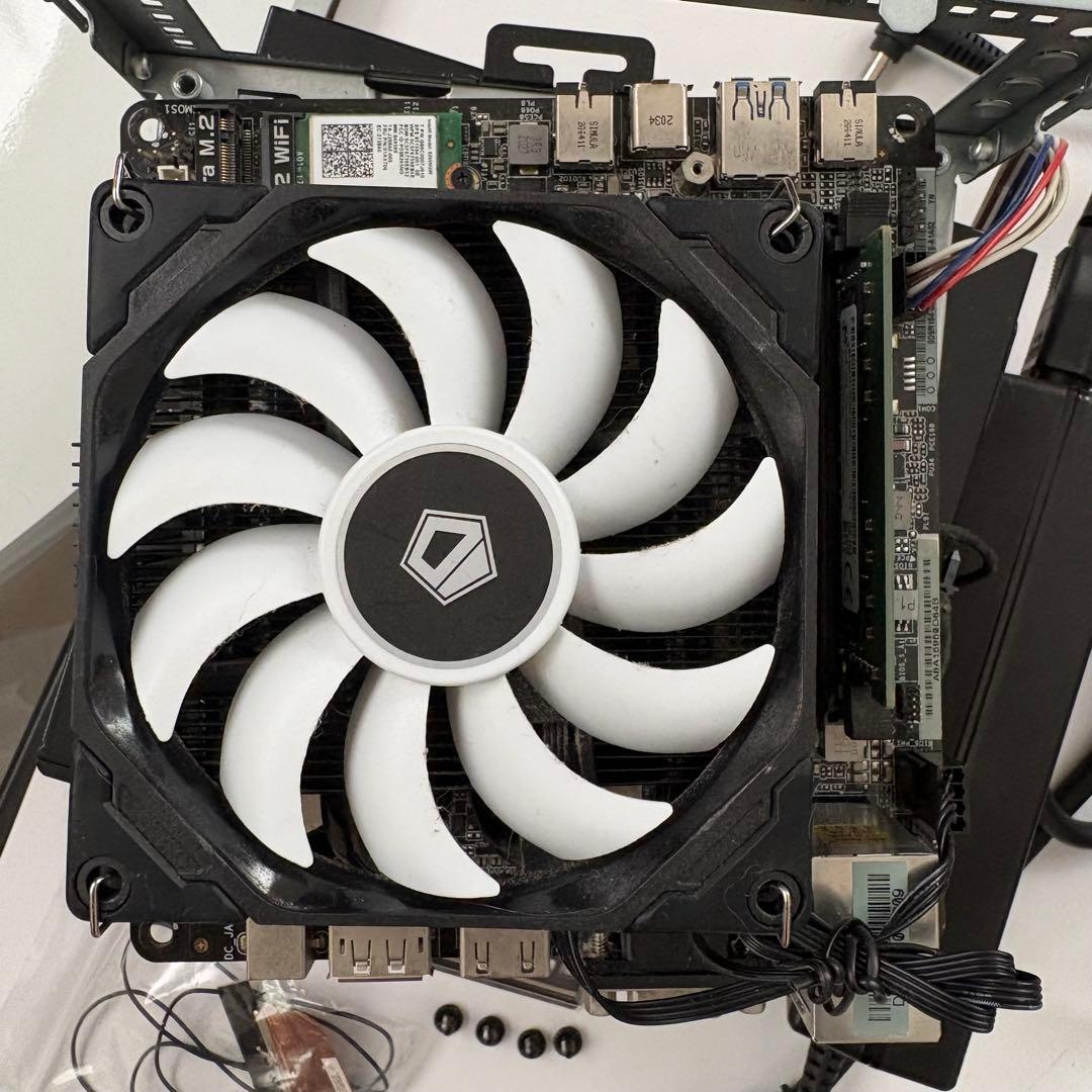 ASRock X300 (DDR4 16GB, CPU付き)