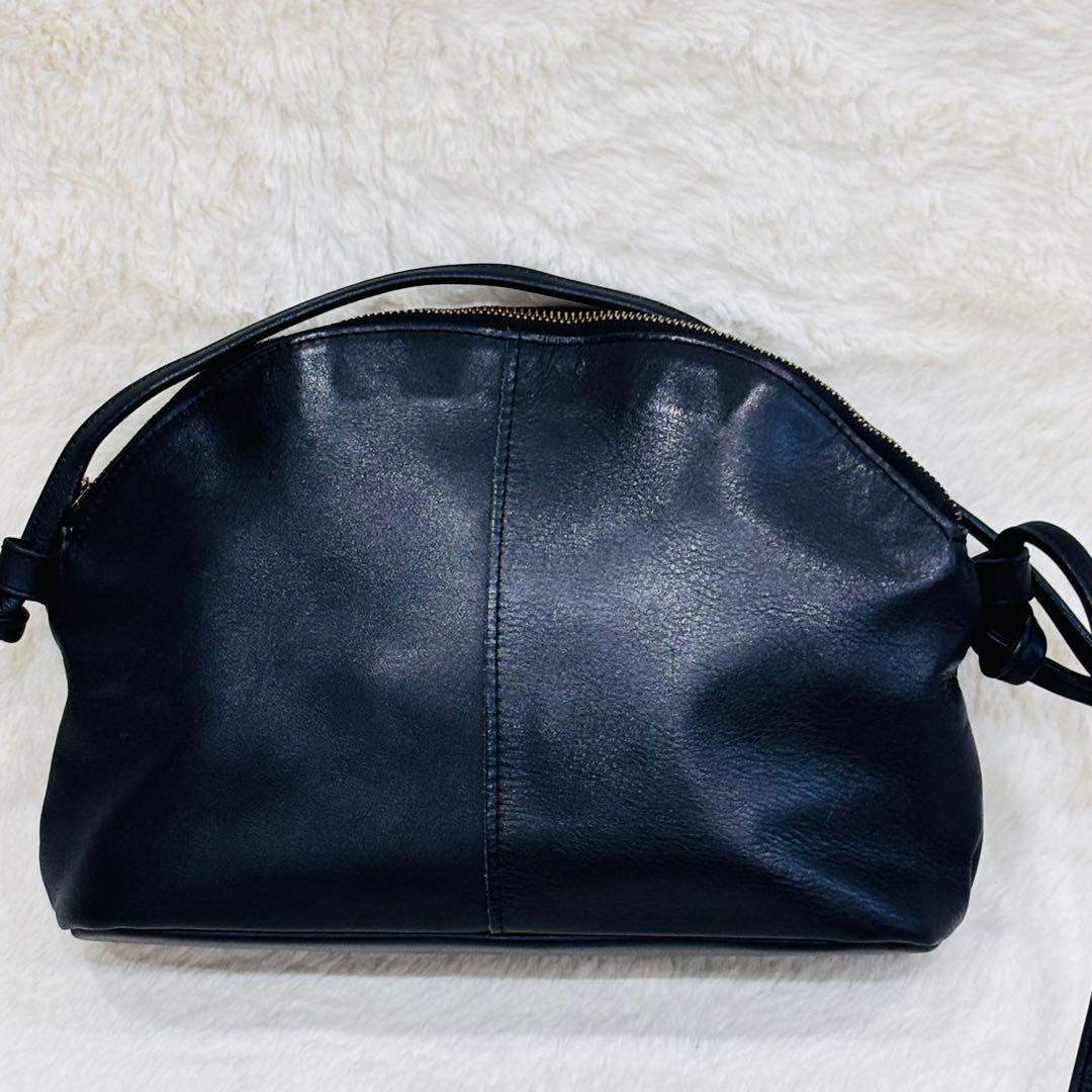 美品　北欧暮らしの道具店　撥水レザーショルダーバッグ　ブラック