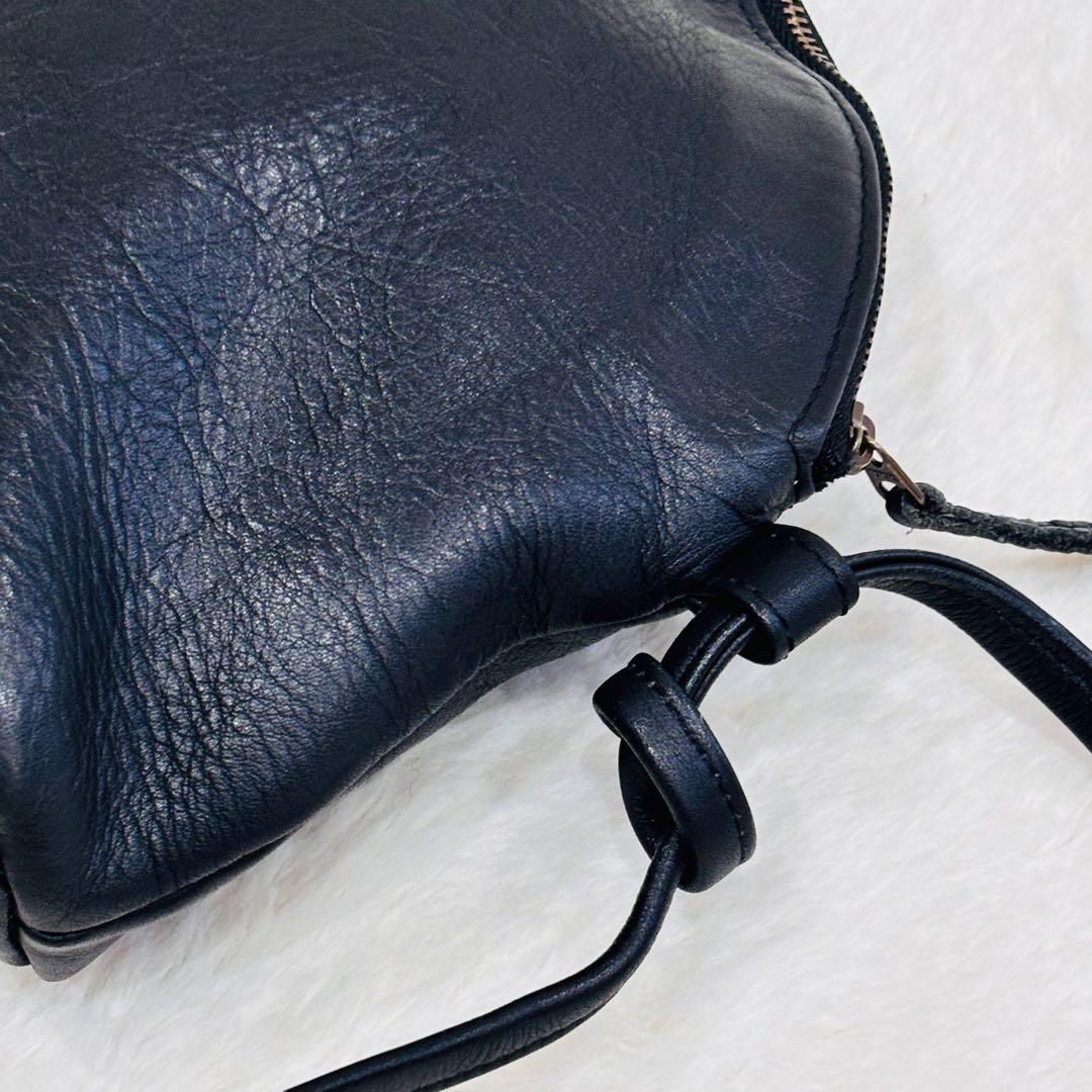 美品　北欧暮らしの道具店　撥水レザーショルダーバッグ　ブラック