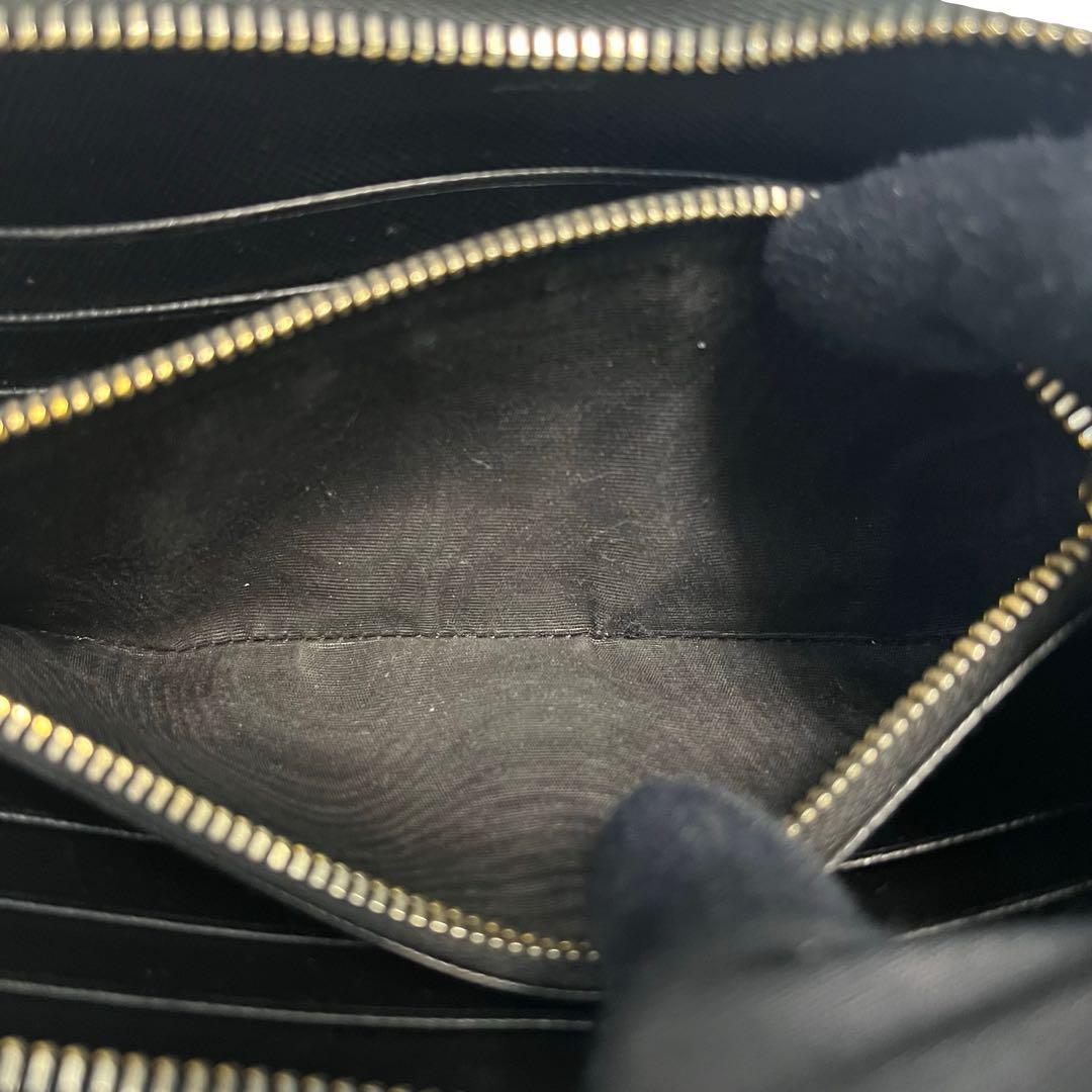 希少✨プラダ 長財布 ラウンドファスナー サフィアーノレザー ロゴ金具 黒