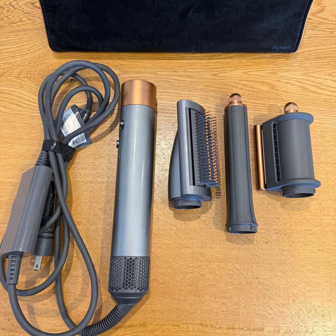 ダイソン dyson エアラップ ケース付き ドライヤー