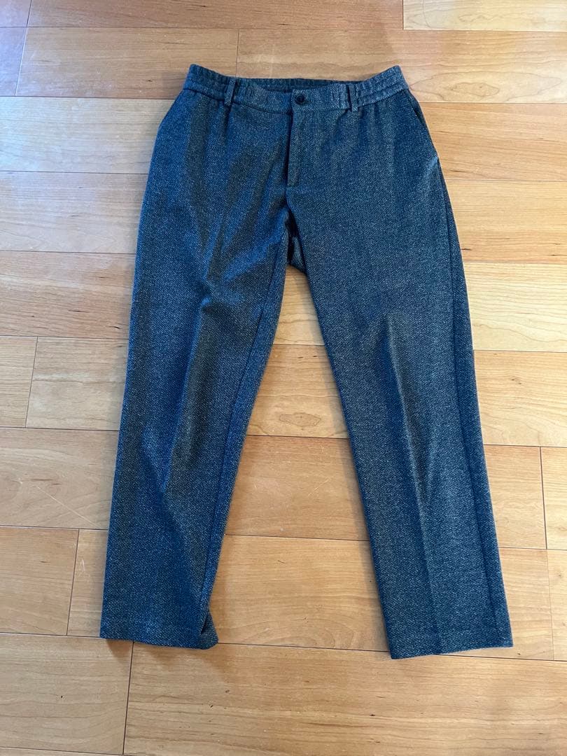 アニエス・ベーのスーツ