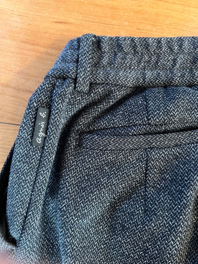 アニエス・ベーのスーツ