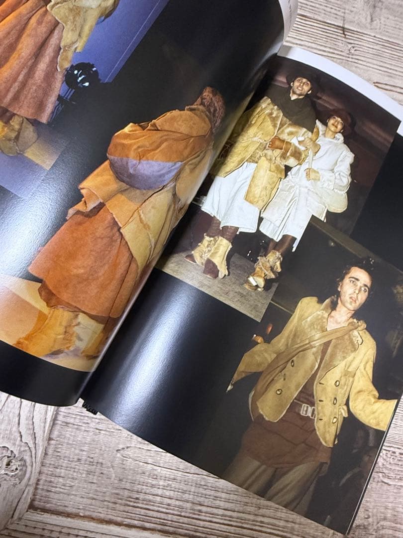 最終値下げVivienne Westwood catwalk写真集