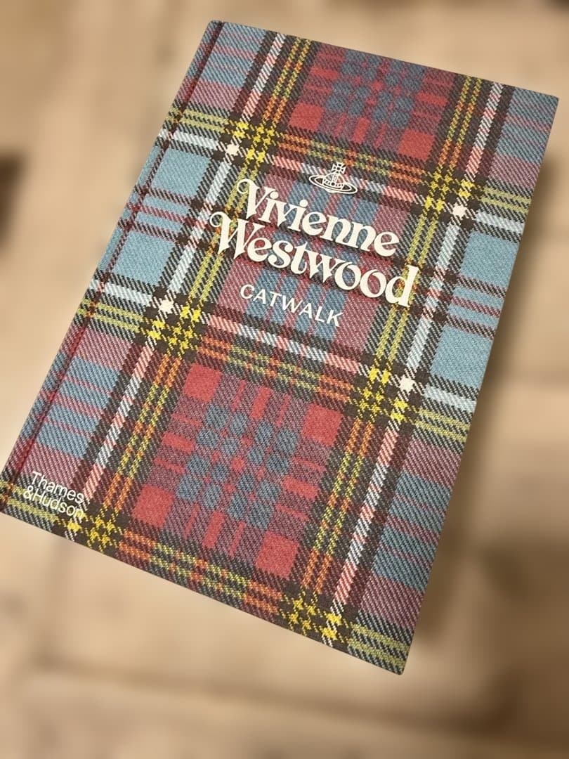 最終値下げVivienne Westwood catwalk写真集