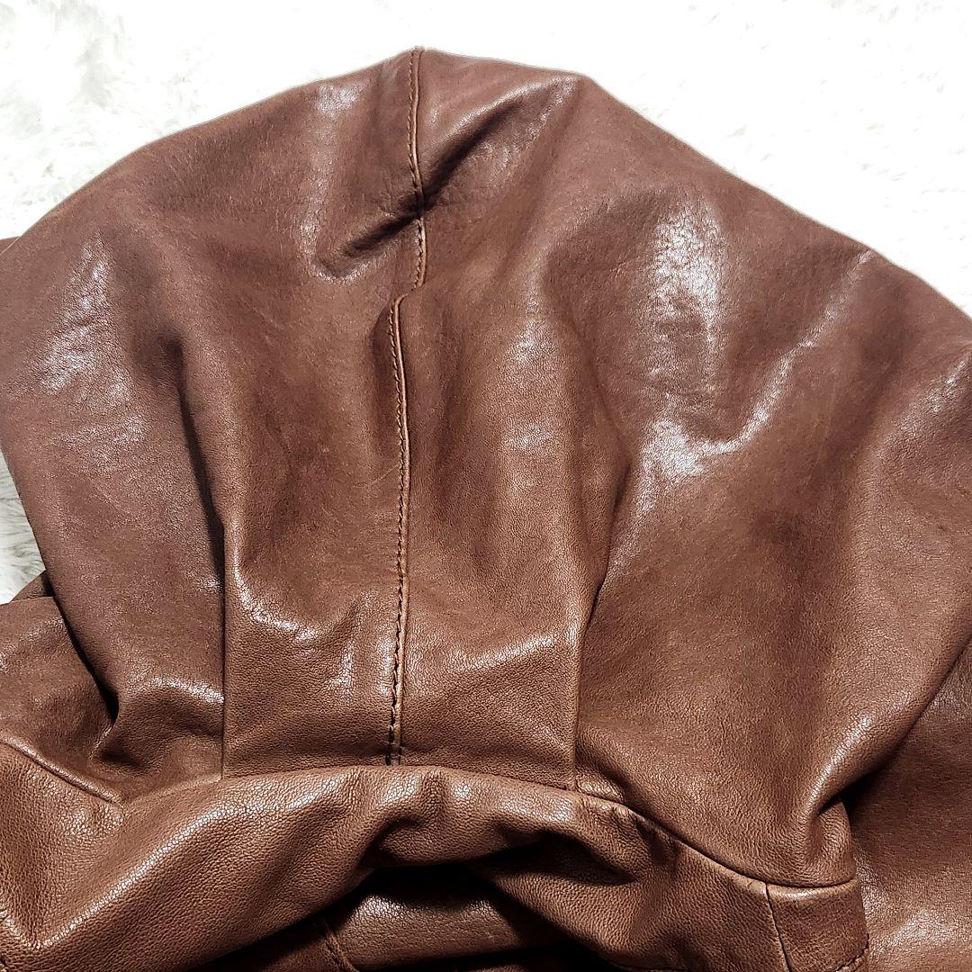 レア ターンロック フード付 ラムレザー ポンチョ hoss intropia