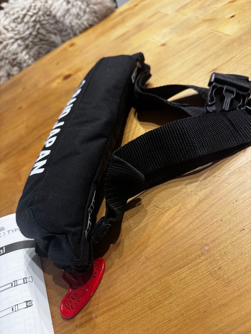 レイドジャパン　ライフジャケット