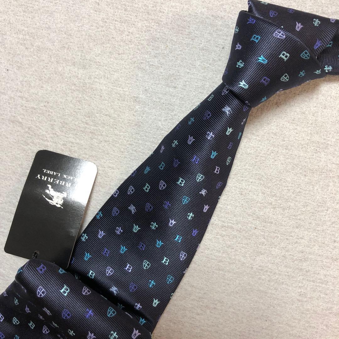 レア品　バーバリーブラックレーベル　ネクタイ　未使用タグ付　紺　モノグラム