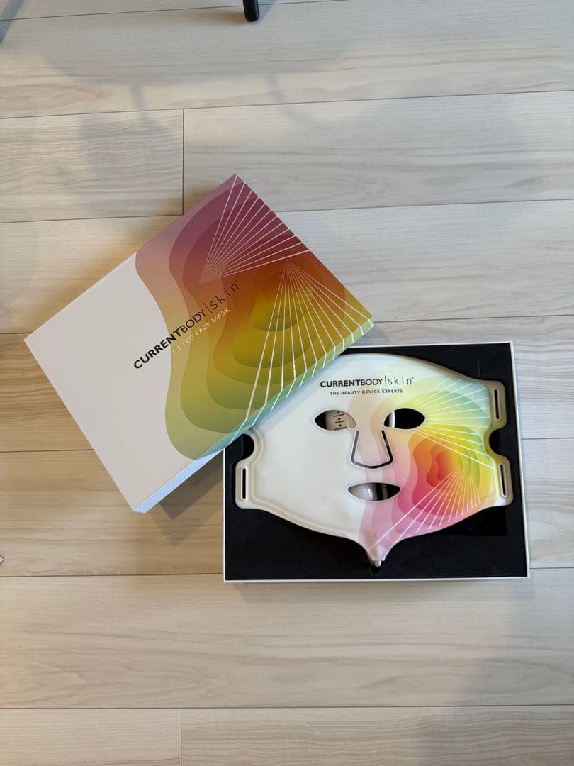 正規品&ほぼ新品CURRENTBODY Skin LED Mask