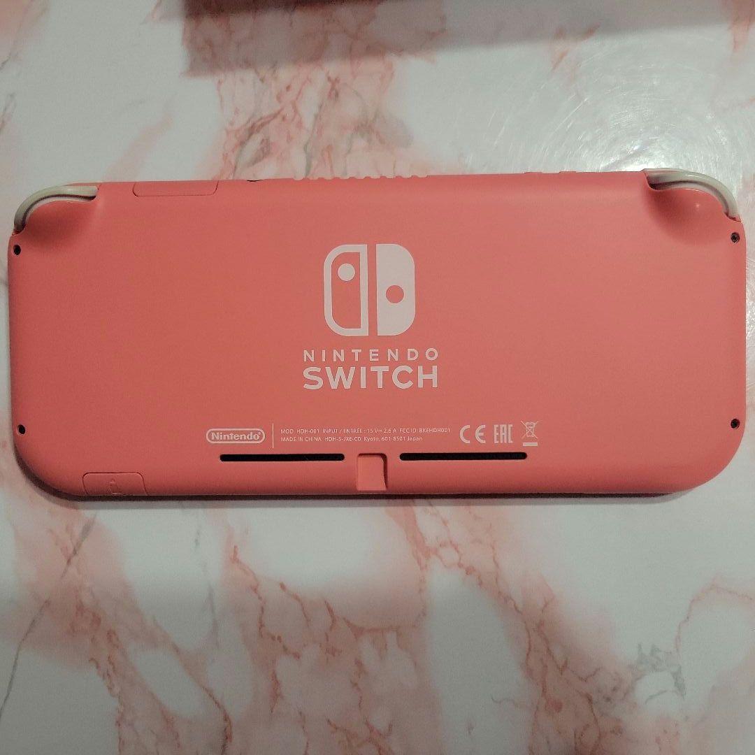 Nintendo　Switch　Lite　コーラルピンク　アダプターとカバー注意