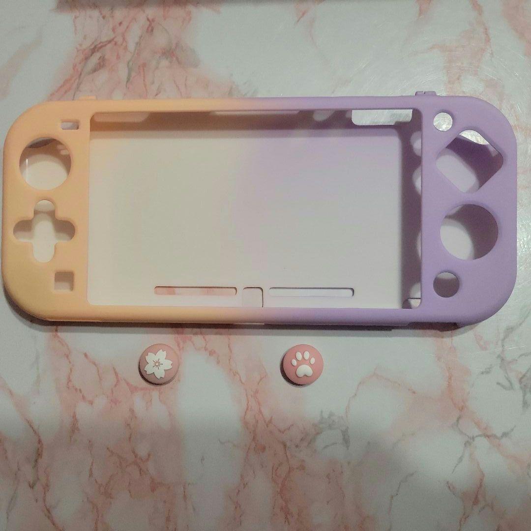 Nintendo　Switch　Lite　コーラルピンク　アダプターとカバー注意