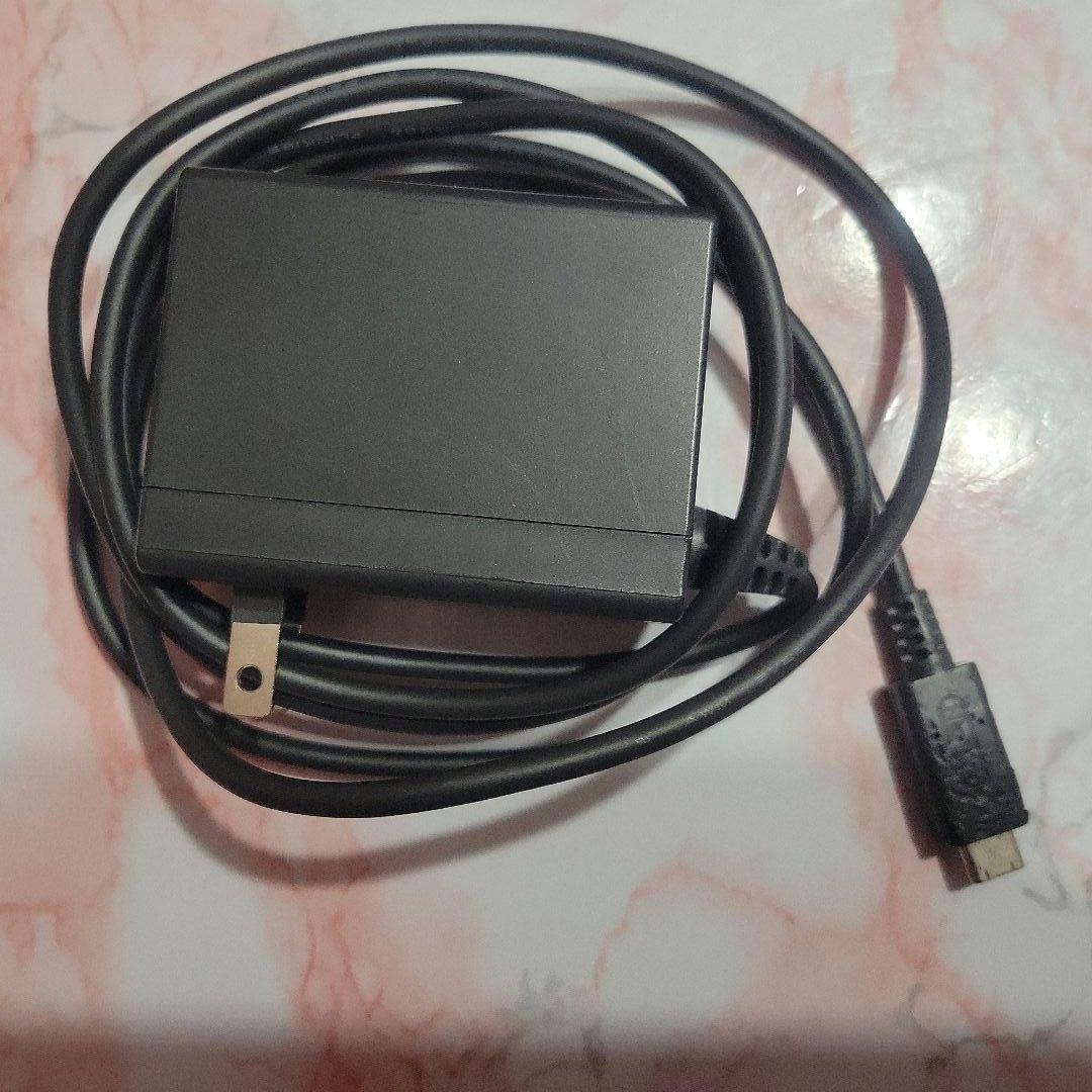 Nintendo　Switch　Lite　コーラルピンク　アダプターとカバー注意