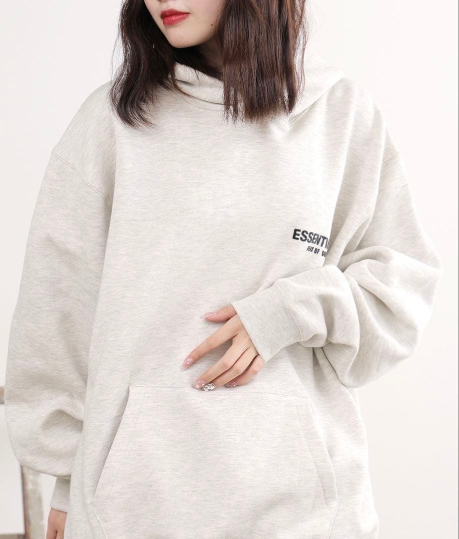 エッセンシャルズ パーカー