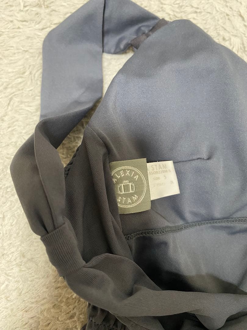 専用になります。アリシアスタン　セパレートビキニ　クロスバックデザインリボン付き