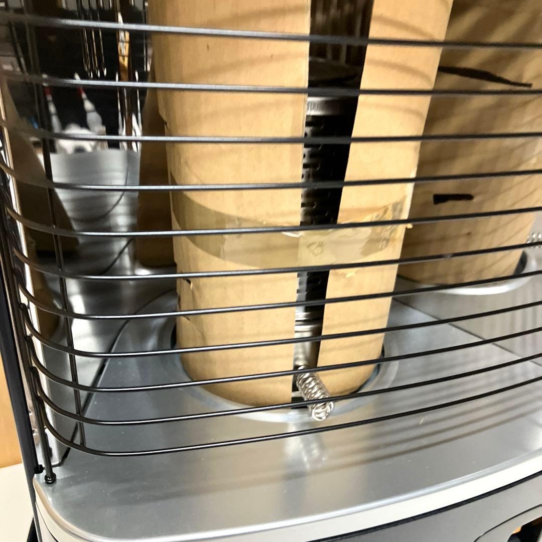 E76 【未使用】 コロナ RX-2211Y 石油ストーブ4L