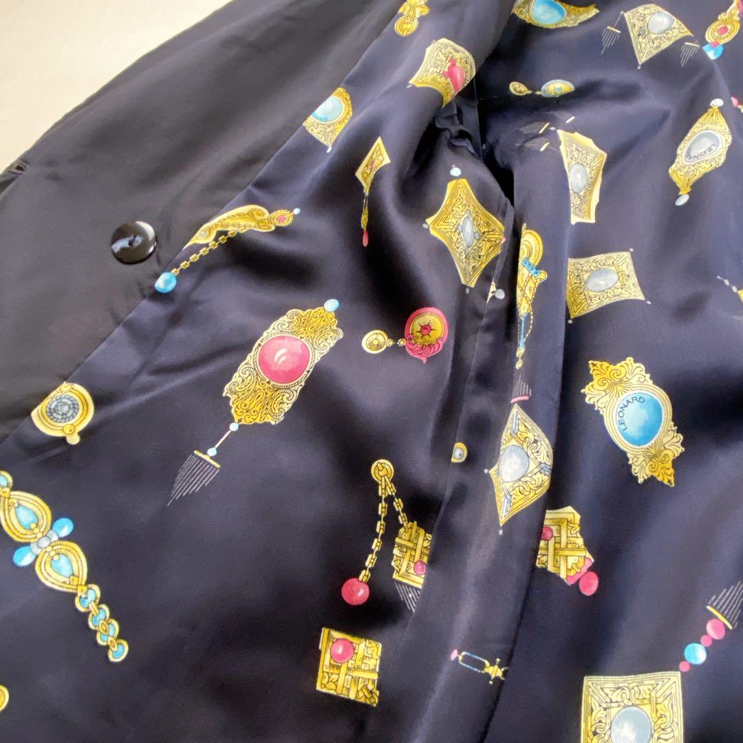 美品 シルク100 リボン 宝石 総柄 トレンチコート レオナール