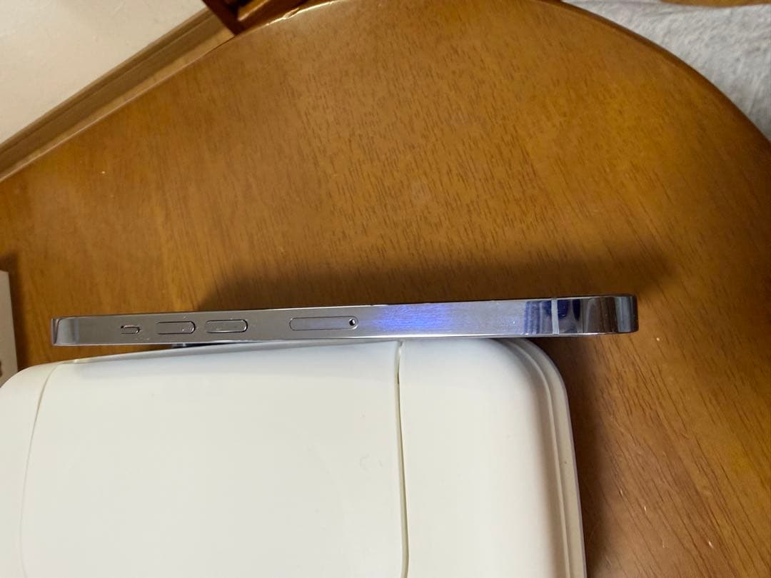 Apple iPhone 13 Pro 本体