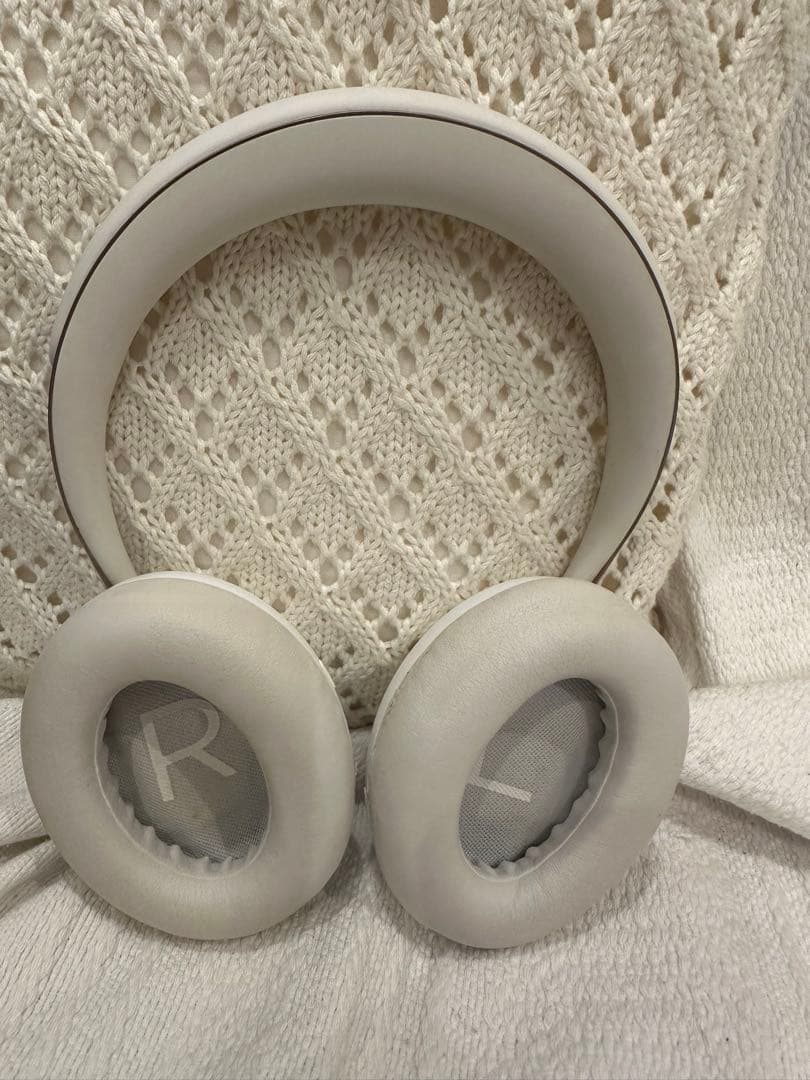 BOSE ノイズキャンセリングヘッドホン 700 限定カラー