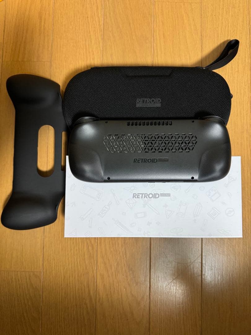 Retroid Pocket5 ＋Retroid Dual Screen
