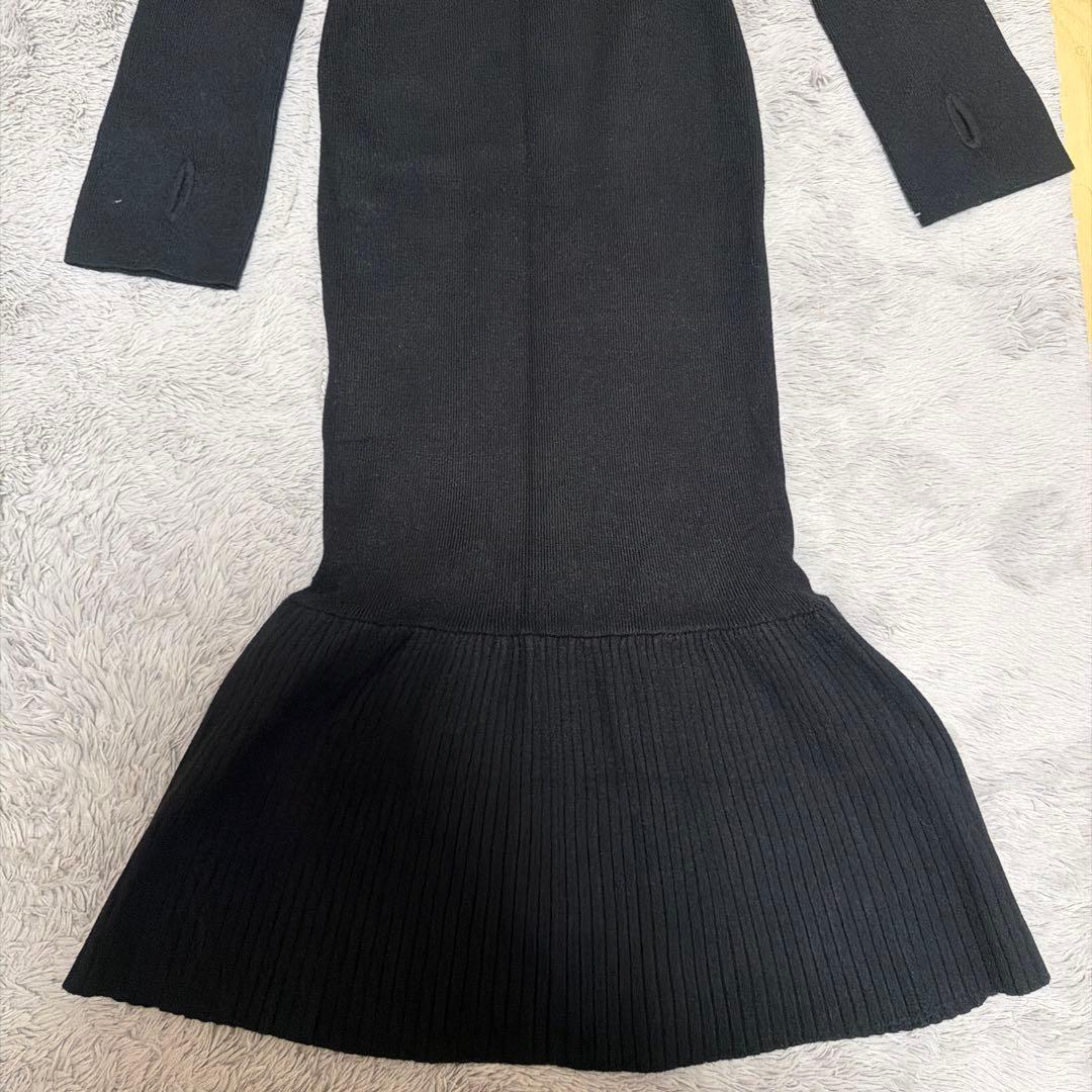 andmary オフショルダーリブニットワンピース