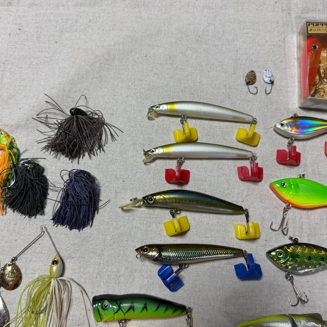 ブラックバス 引退セット ワーム ルアー シンカー フック等 BOX付き