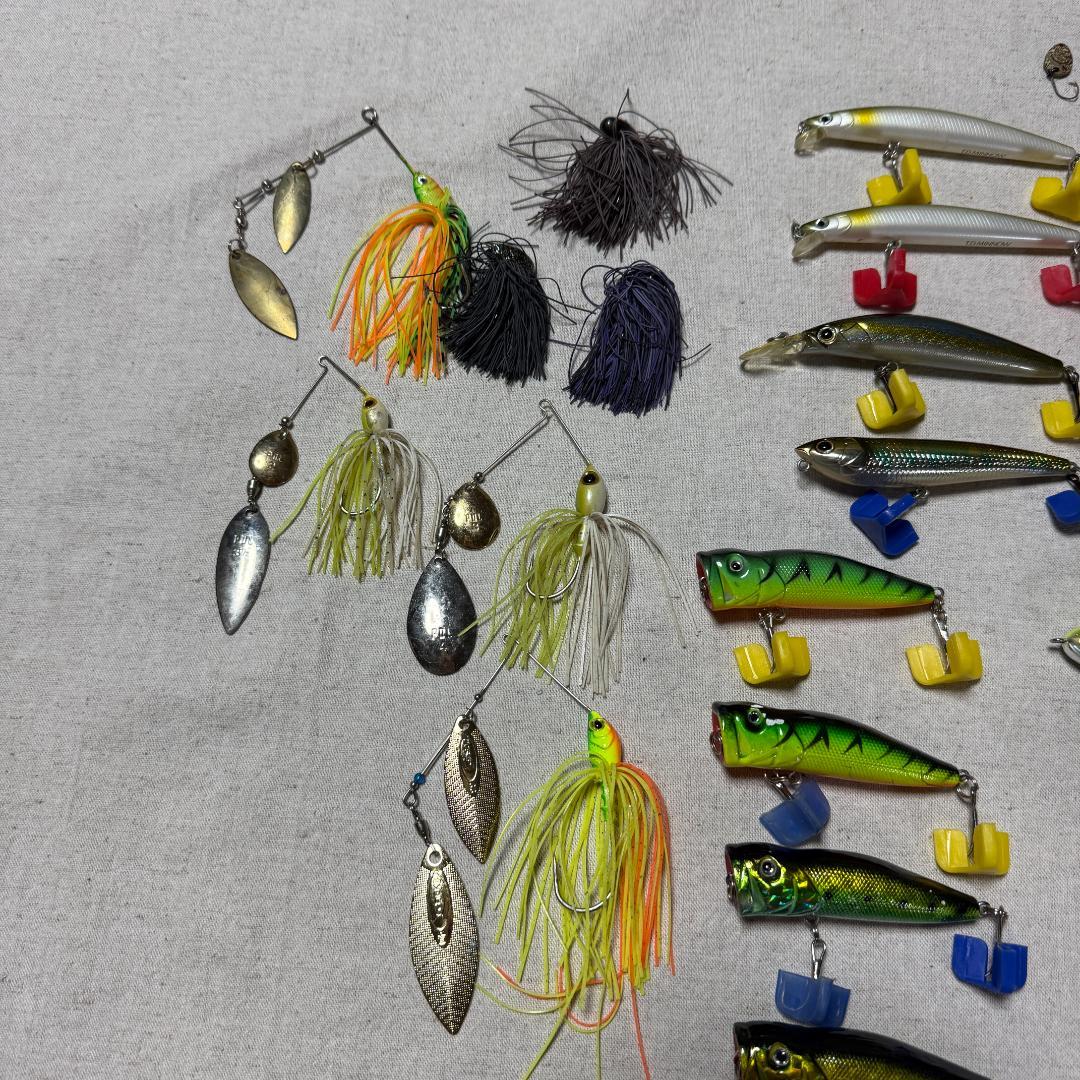 ブラックバス 引退セット ワーム ルアー シンカー フック等 BOX付き