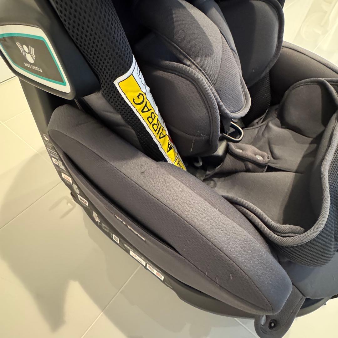 美品　Aprica フラディアグロウ ISOFIX プレミアム