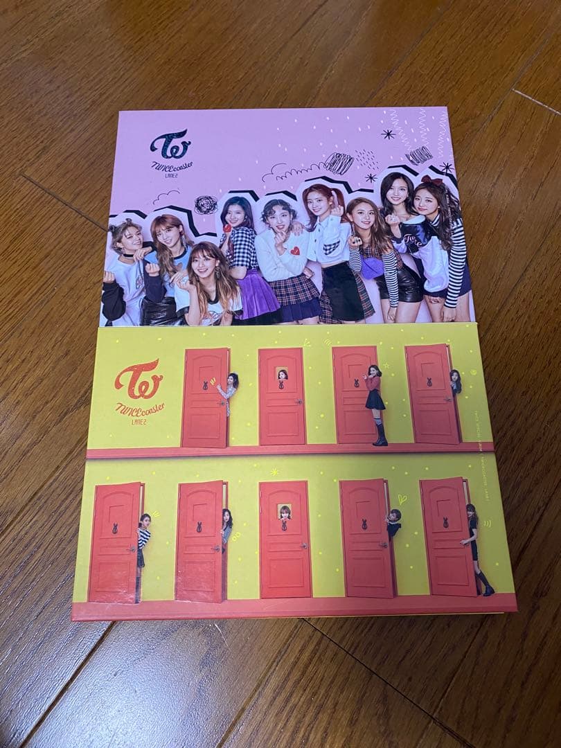 TWICE CD アルバム まとめ売り 32枚 トレカ付