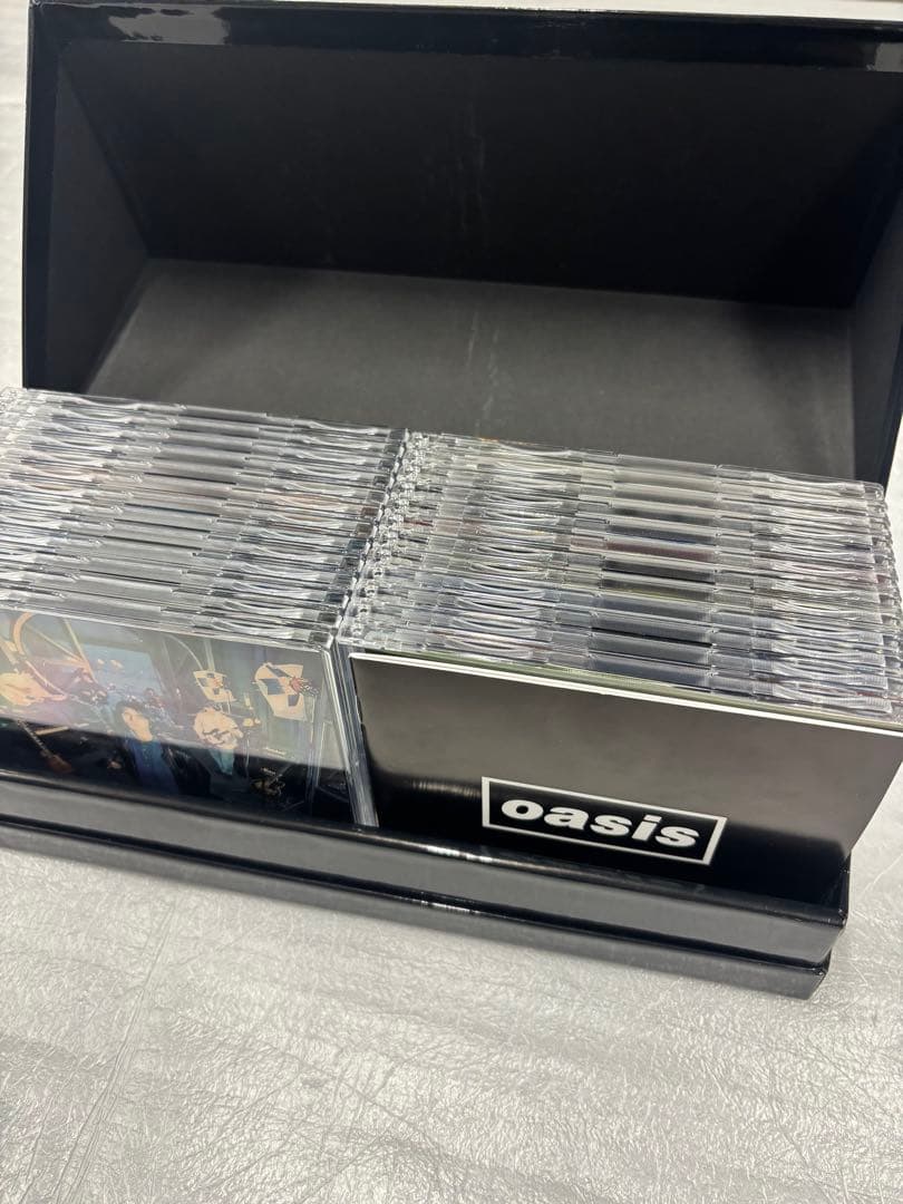 OASIS オアシス　コンプリート シングル コレクション '94-'05
