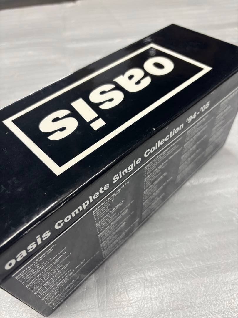 OASIS オアシス　コンプリート シングル コレクション '94-'05