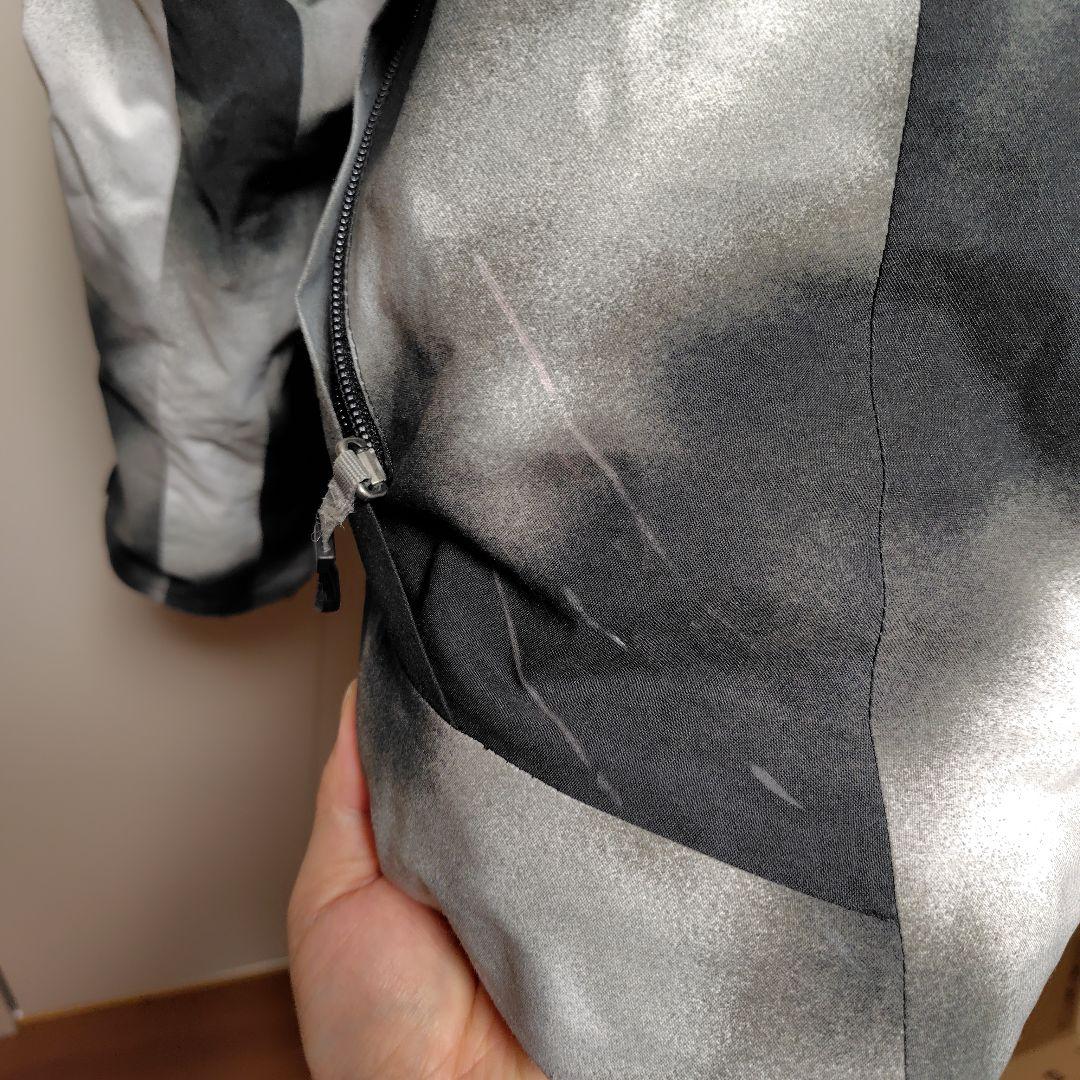 ミズノ　スキーウェア　上下　Lサイズ