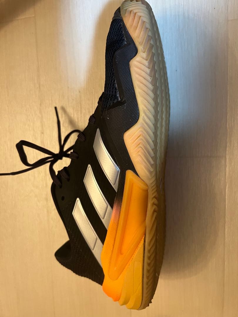 adidas バリケード オーロラブラック　27.0