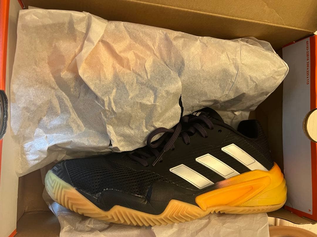 adidas バリケード オーロラブラック　27.0