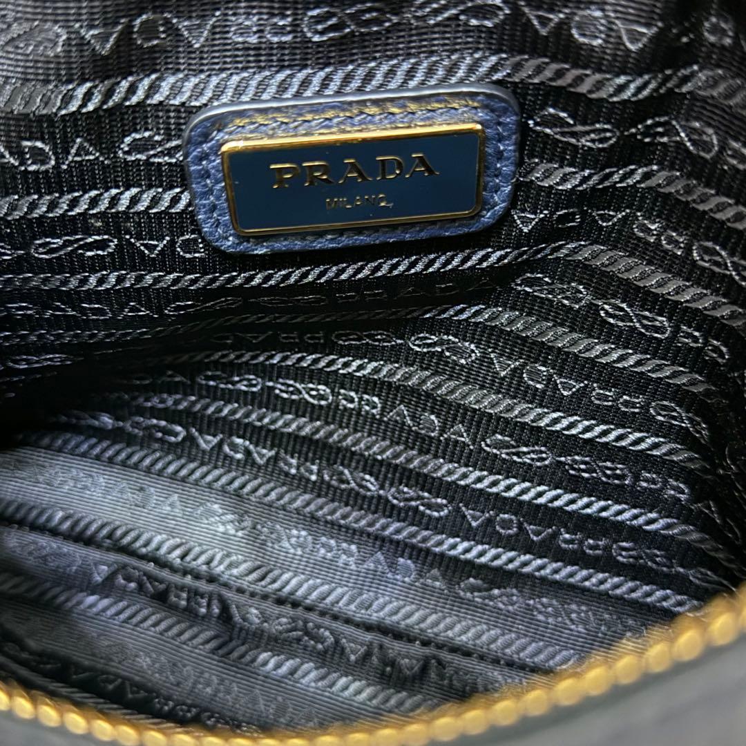 ★PRADA★ プラダ カメラバッグショ ルダーバッグ ヴィッテロ ネイビー
