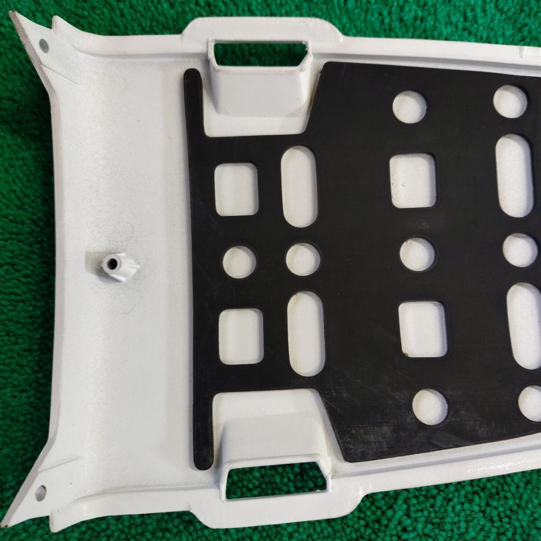 新品 NSR250R(MC21) 純正シートカウルセンター　シートアッパーパネル