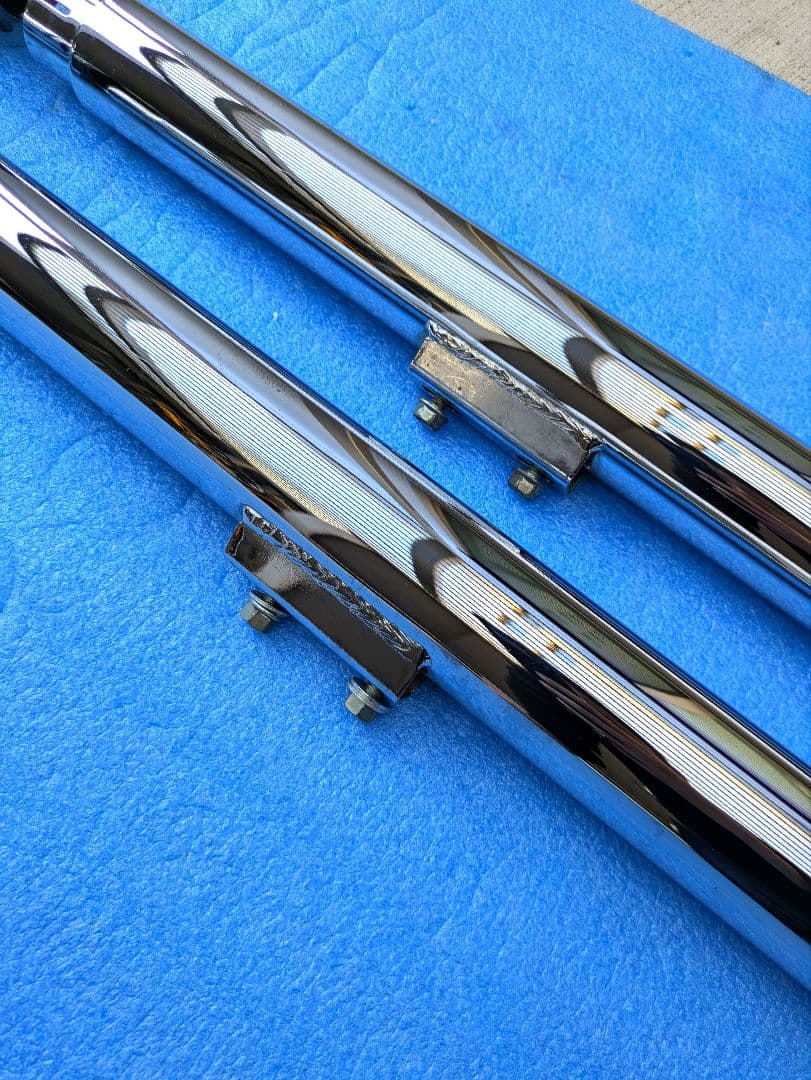 XV1600　マフラー　ロードスター　 Vance & Hines