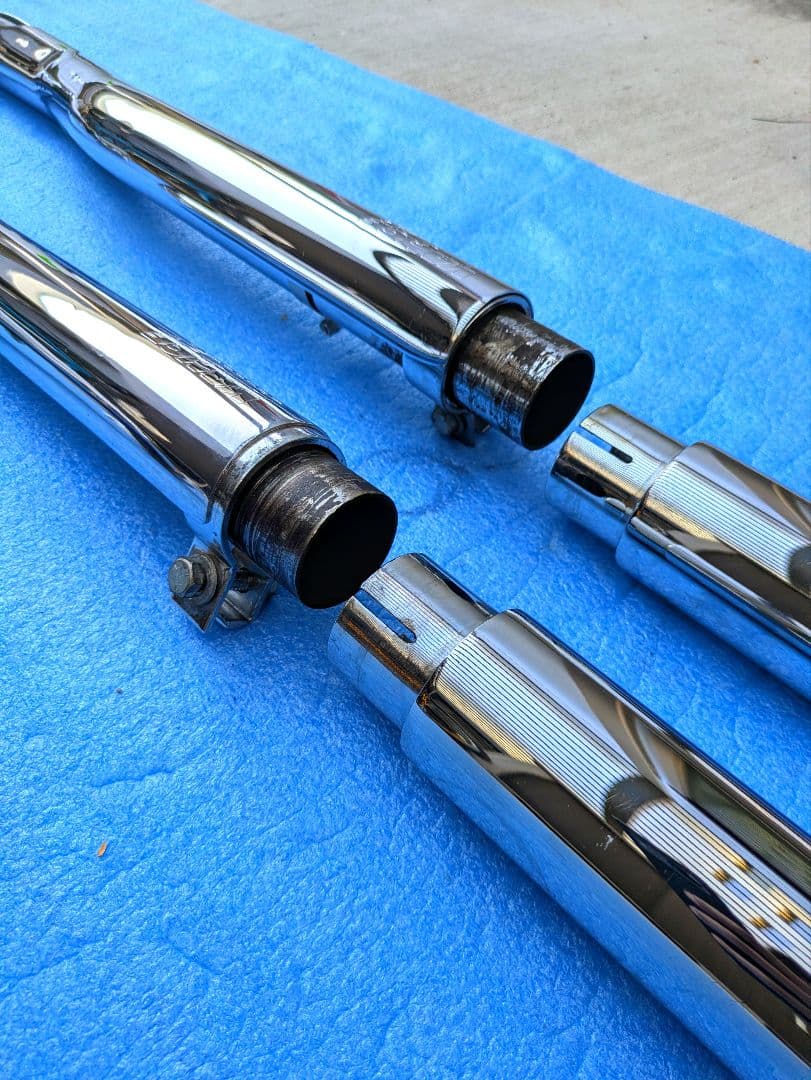 XV1600　マフラー　ロードスター　 Vance & Hines