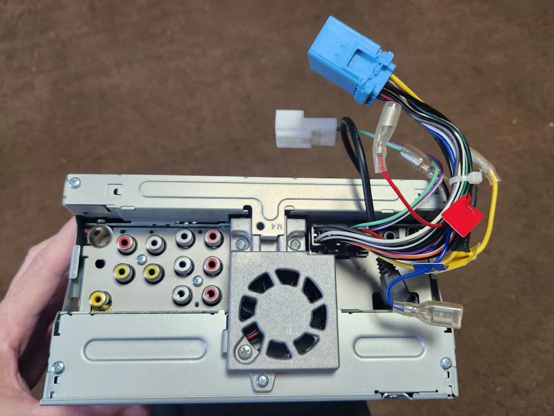 ⭐スズキ純正⭐　モニター付きDVD/CDプレーヤー　中古品