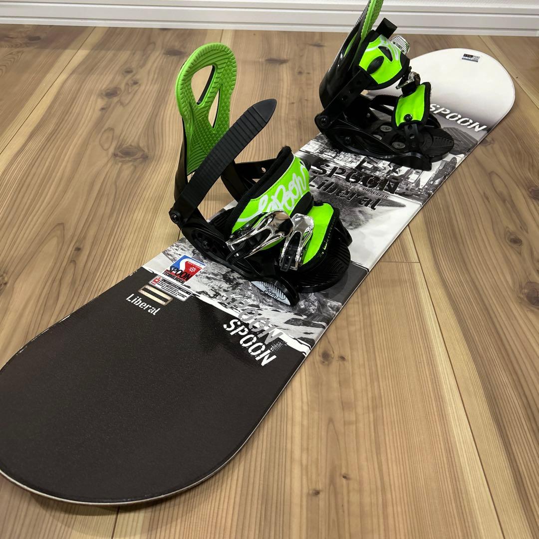 キッズ　110cm SPOON スノーボード