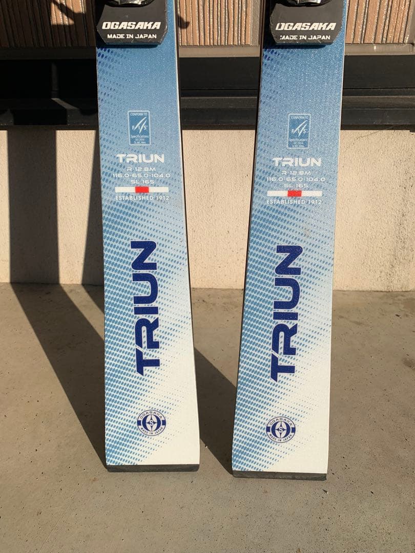 24／25 オガサカTRIUN トライアン　SL 165