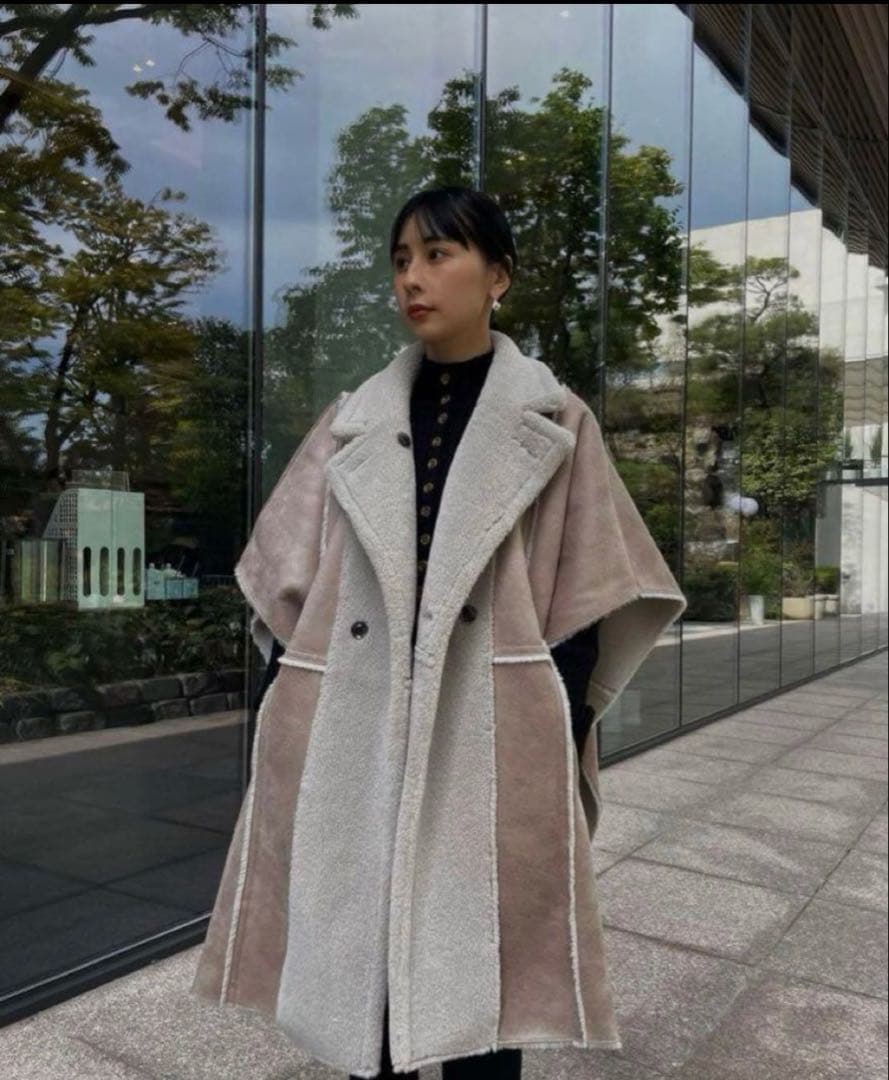 アメリヴィンテージ REVERSIBLE BOA PONCHO COAT