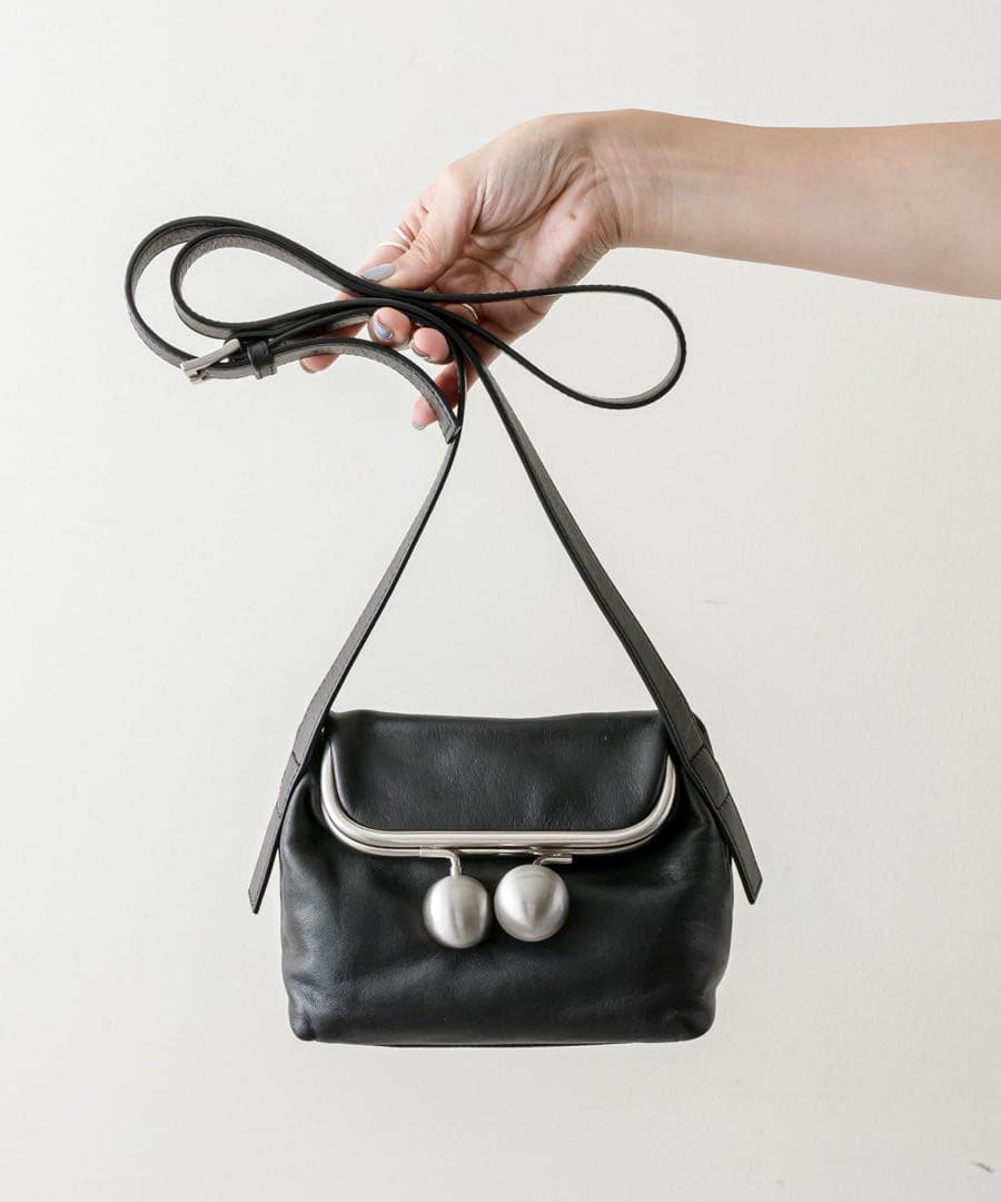 【kawa-kawa(カワカワ)】NO1464 口金ポシェット/ショルダーバッグ