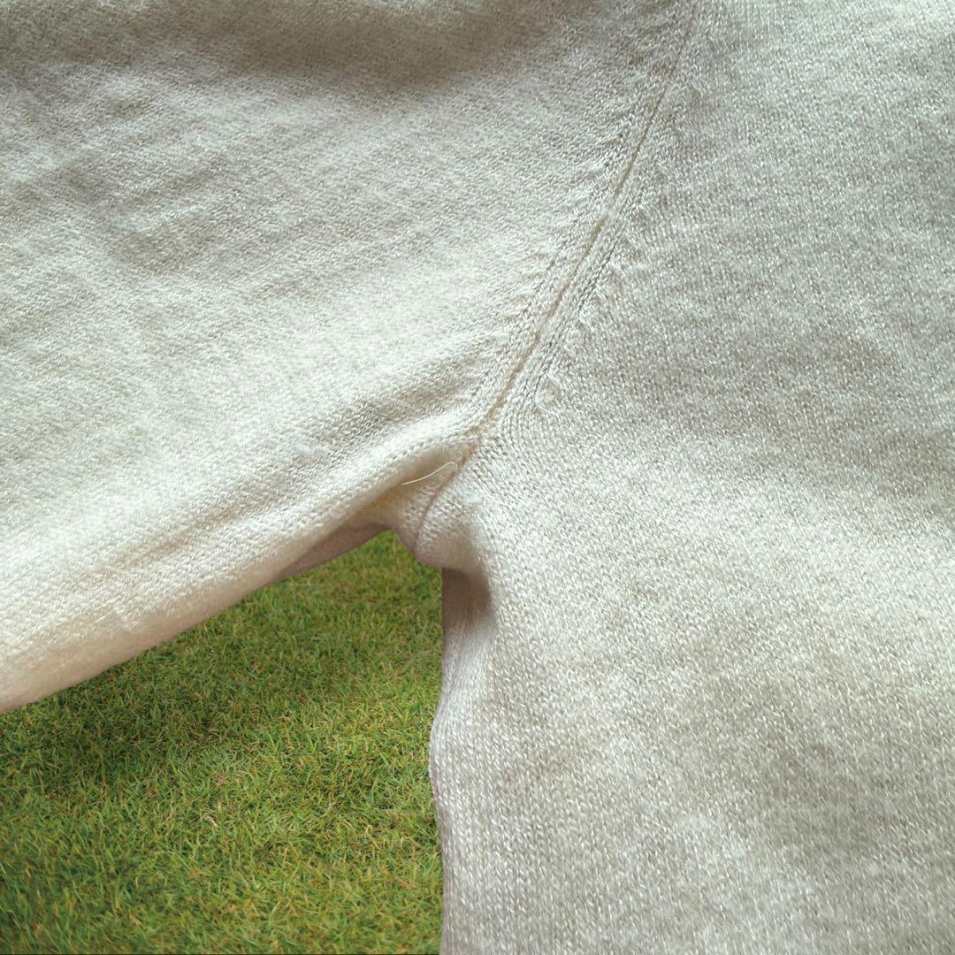 カシミヤ素材　蓄熱　防寒裏地　マスターバニー　ニット　オフホワイト　S〜M相当