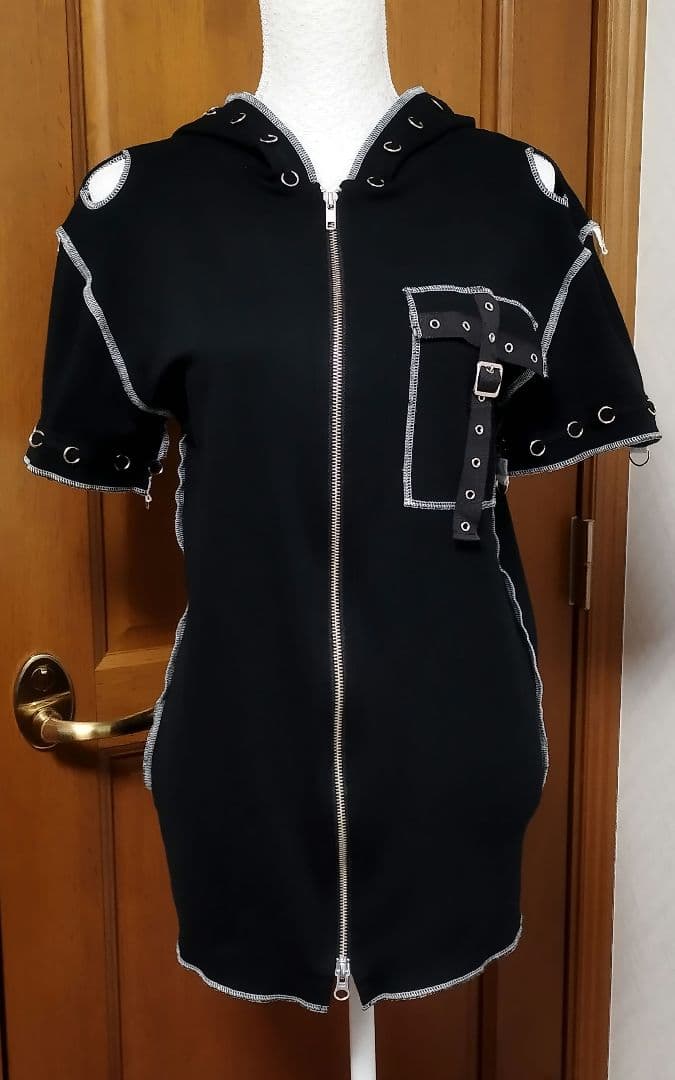 MA MAXICIMAM　セパレートスリーブパーカー（ブラック）